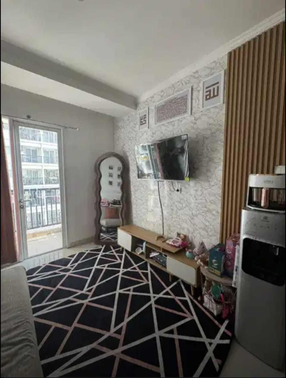 JUAL Apartemen Signature Park Grande MT Haryono TOWER LIGHT Tipe 2 BR - Luas 43 m2 - Furnished