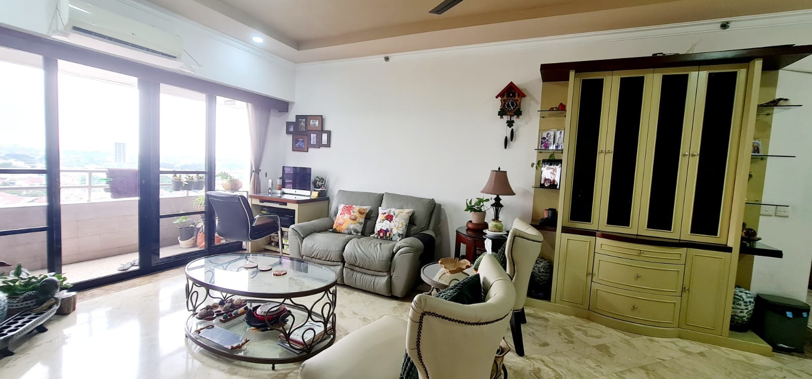 JUAL Apartemen Bonavista TOWER 2 Tipe 3 + 1 KT - 120 m2 - Semi Furnished
