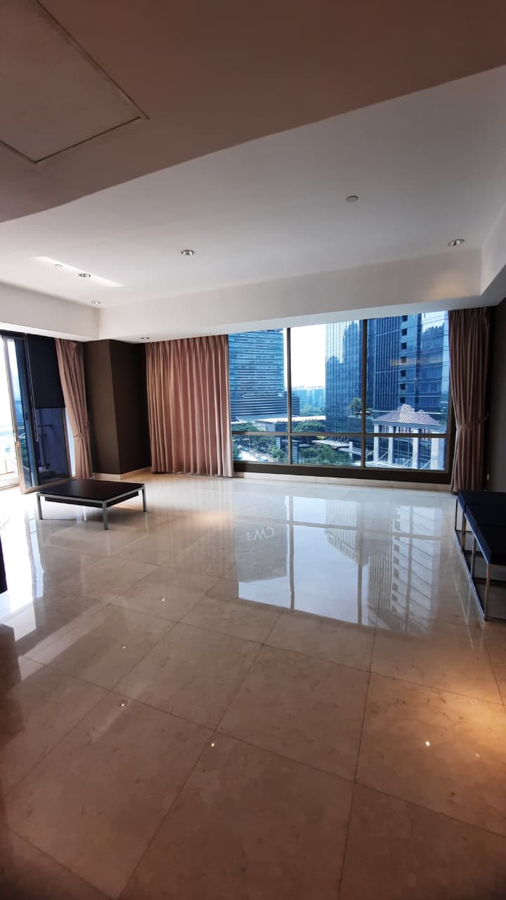 Disewakan Sudirman Mansion Tipe 3 kamar - Private Lift