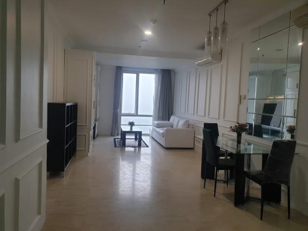 Dijual Apartemen FX Residence Tipe 3+1 Kondisi Fully Furnished