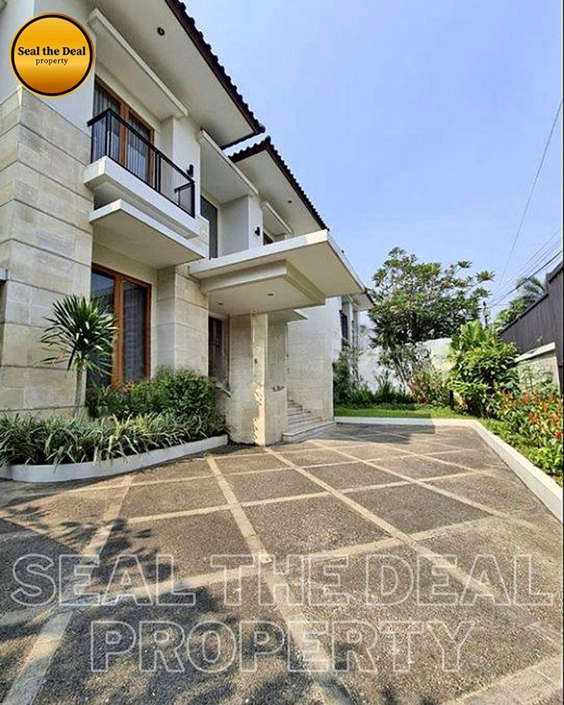 Disewakan Rumah Di Area Kemang /Pejaten/Ampera Jakarta Selatan STD561