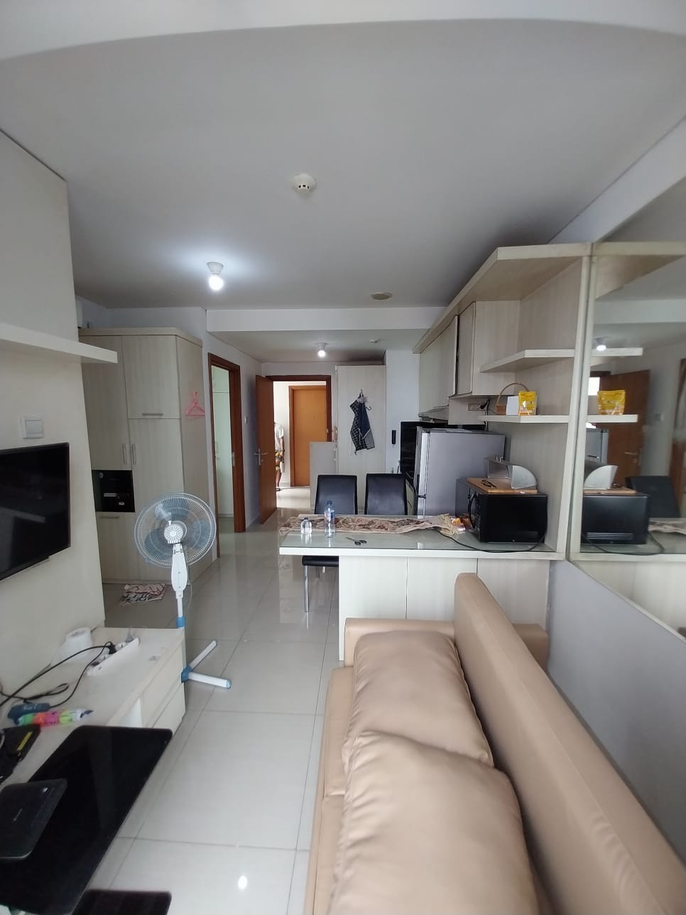 JUAL Apartemen Woodland Park Area Kalibata Jakarta Selatan Tower Matoa Tipe 2 BR Besar di HOEK - Luas 55 m2 - Furnished
