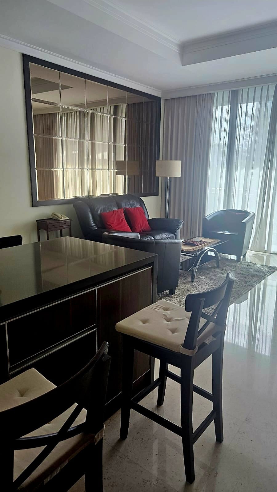 Jual Apartemen Residence 8 Senopati TOWER 3 Tipe 2 BR - 170 m2 - Semi Furnished