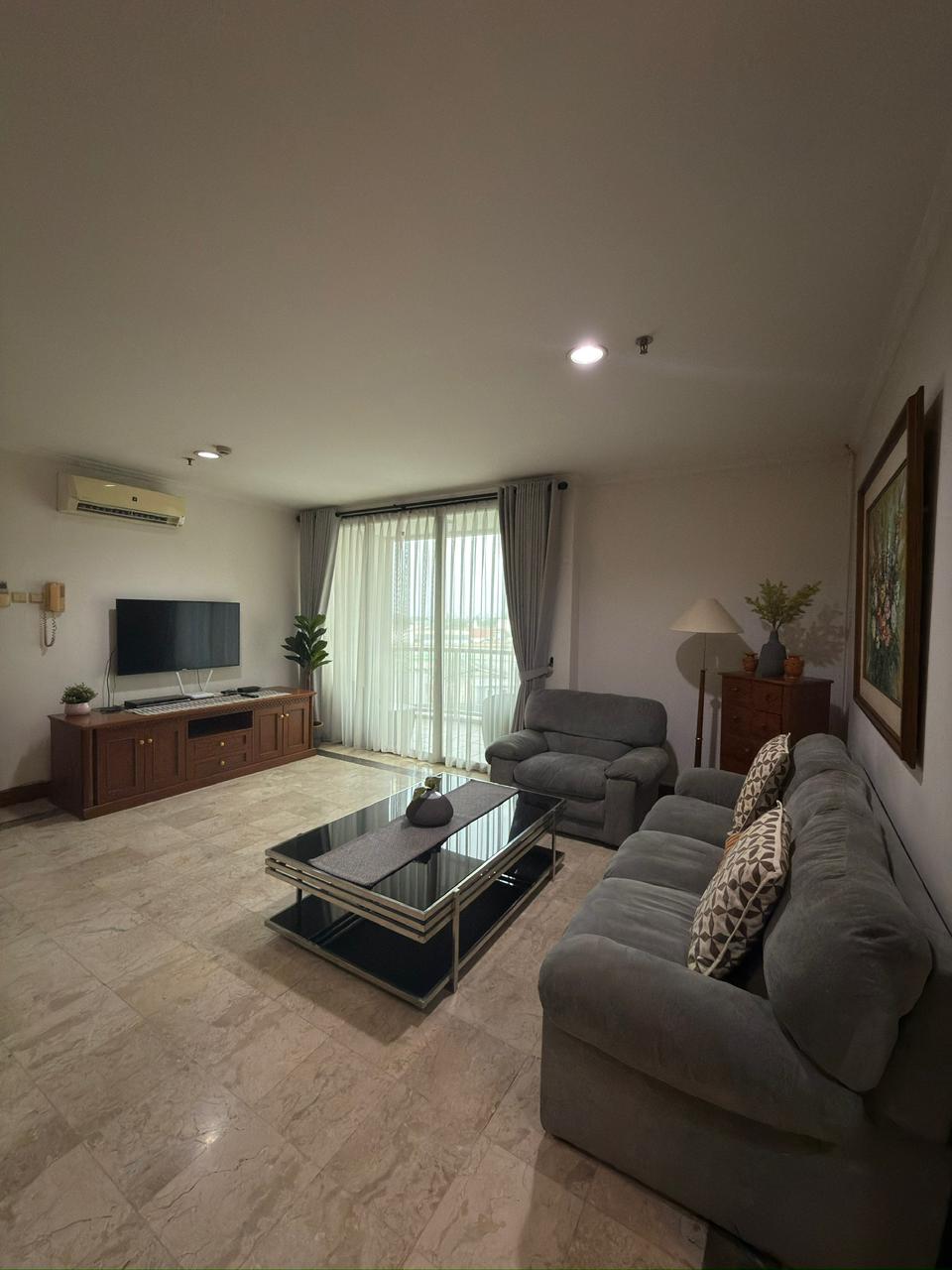 Dijual Apartemen Bumimas Tipe 2 Kamar Tidur Kondisi Full Furnished