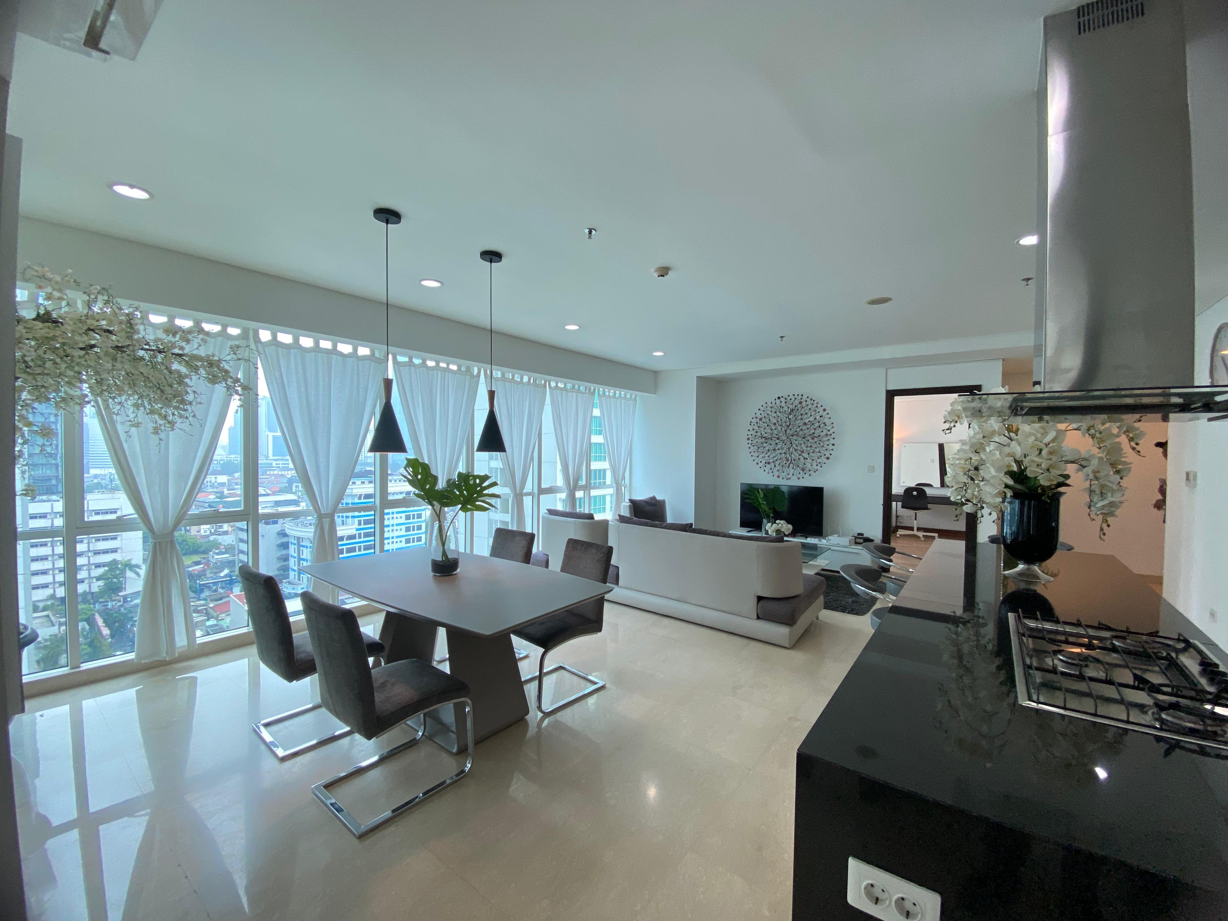 Disewakan Apartemen Setiabudi Sky Garden Tipe 3 Kamar Tidur Kondisi Furnished